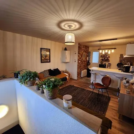 Διαμέρισμα Duplex Cosy Proche De La Gare *
